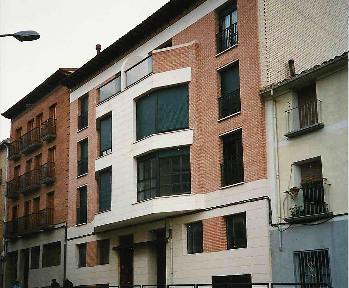 Viviendas en bloque — nueva imagen 1